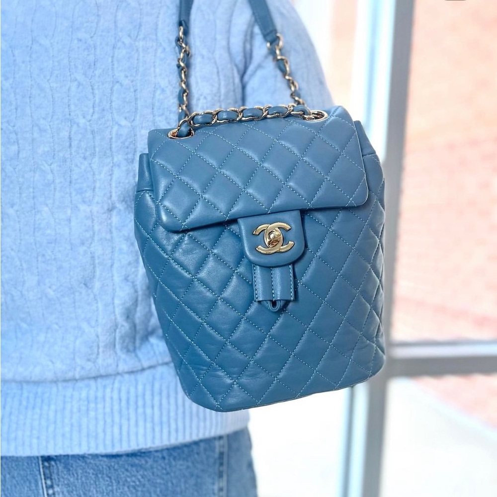 CHANEL💙Urban Spirit Backpack